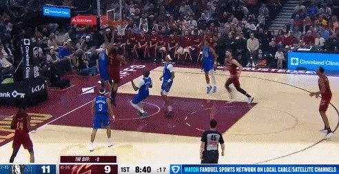 世界杯比赛在线观看平台-拿到首分！哈登一条龙突破上篮&amp;弗拉格补防打手 可惜加罚没进！